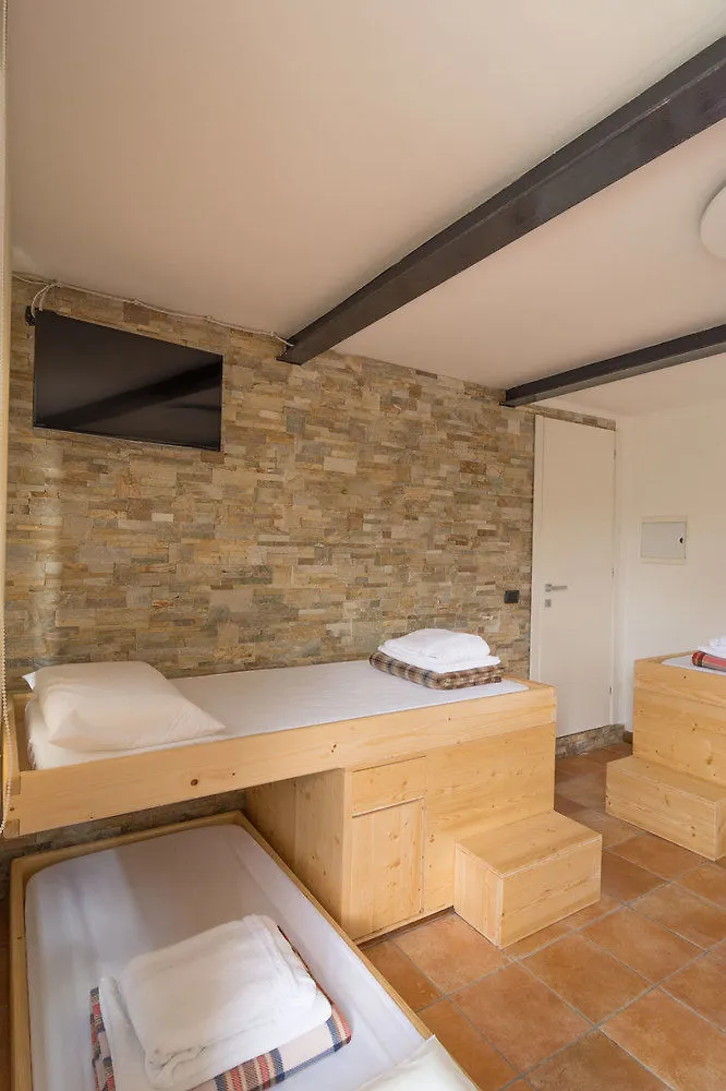 Bed & Wellness Fisterre Bed & Breakfast Belluno 3*,