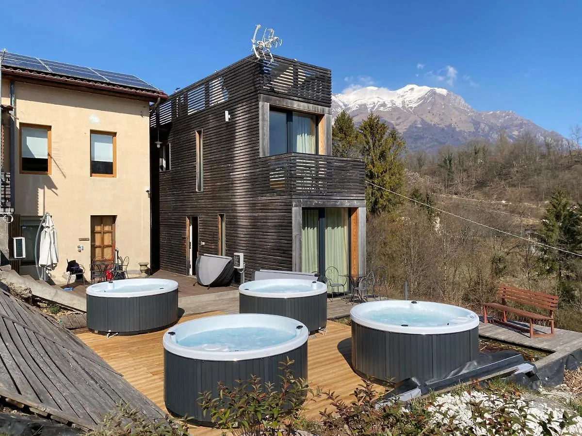 Bed & Wellness Fisterre Bed & Breakfast Belluno 3*,  Italy