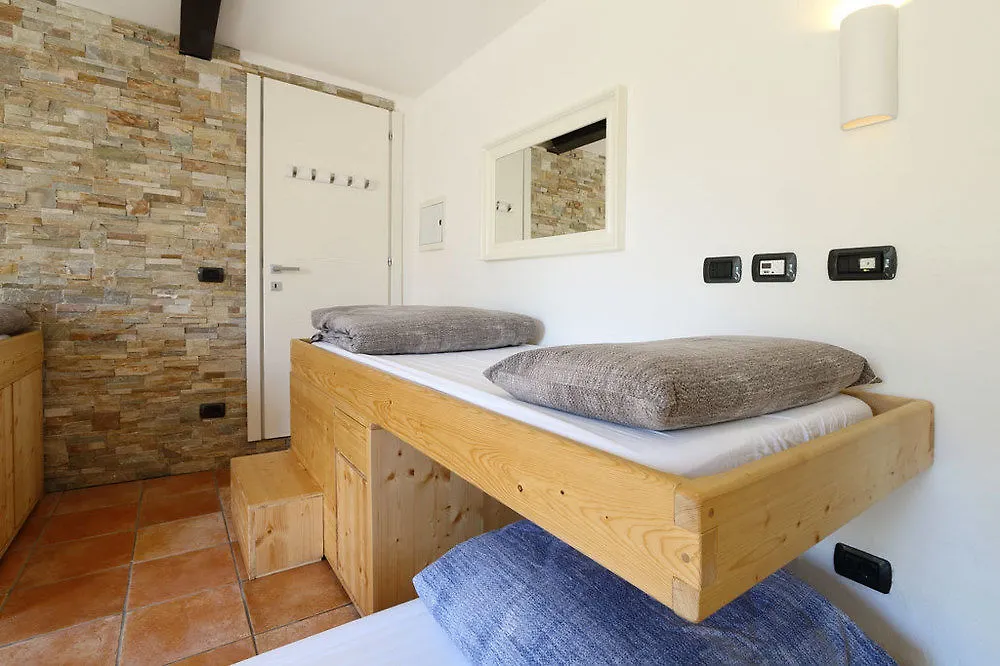 Bed & Wellness Fisterre Bed & Breakfast Belluno